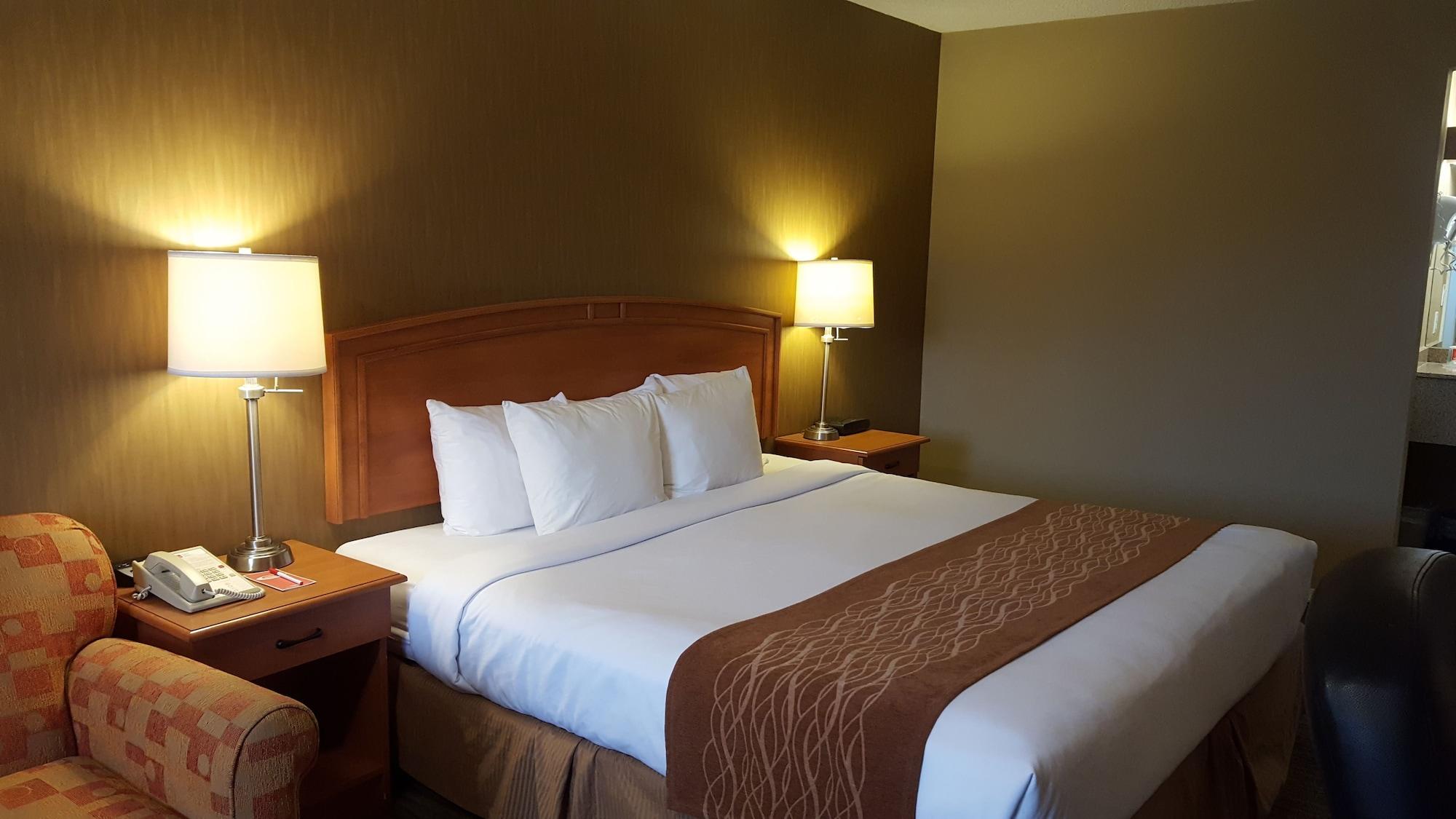 Econo Lodge Inn & Suites Норт Ванкувър Екстериор снимка